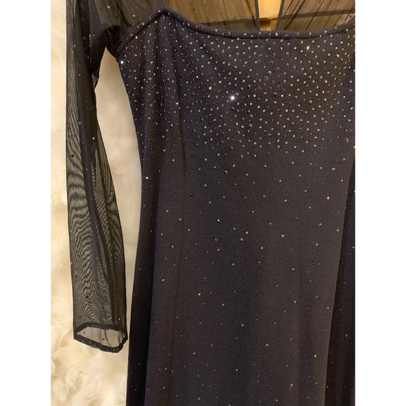 St. John Evening Ball Gown - Picture 7 of 8